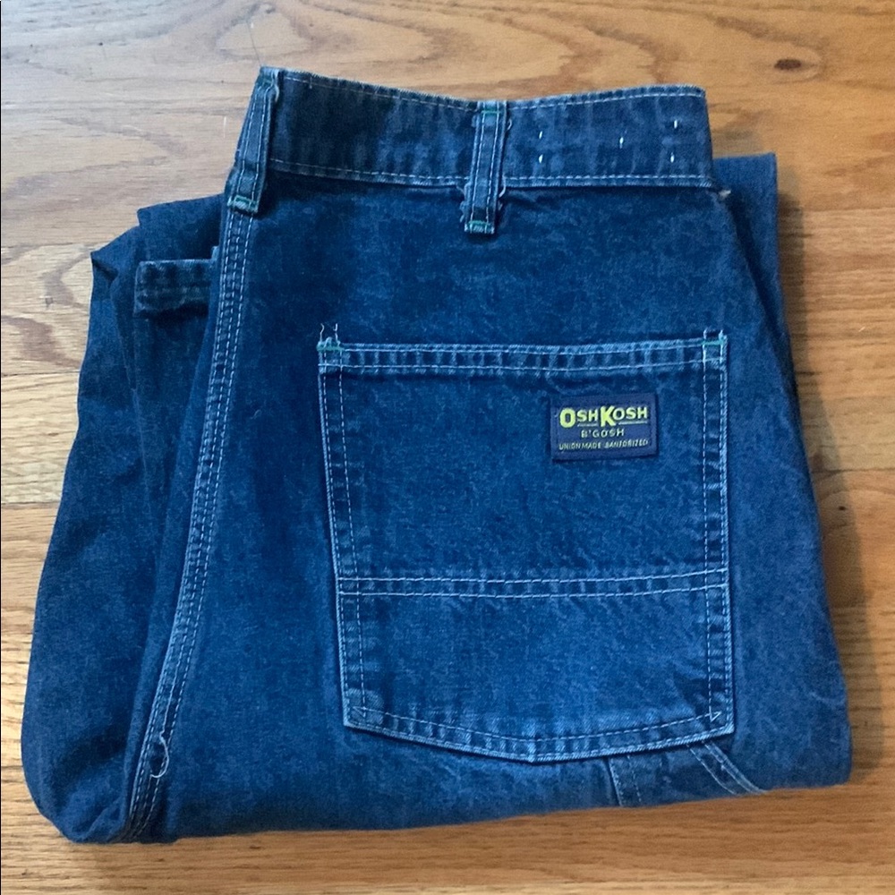 OshKosh B'gosh — Made in USA! — Men's Blue Jeans 32W 32L
